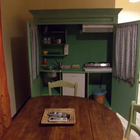 Imperial Apartment